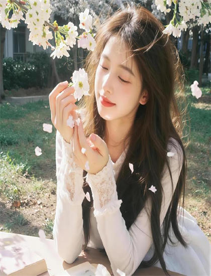 发现《蒙太奇》：未被注意的细节与意义