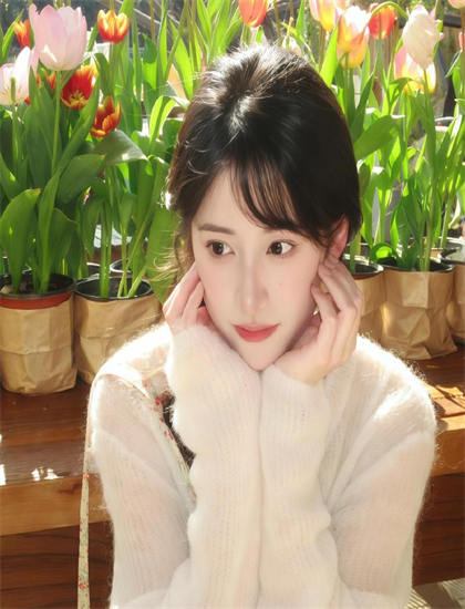 《精彩内容》转折点分析：剧情发展与角色转变，推荐